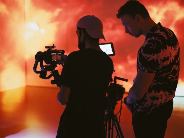 gordon-cowie-cpIX7UK4LKo-unsplash-1024x681